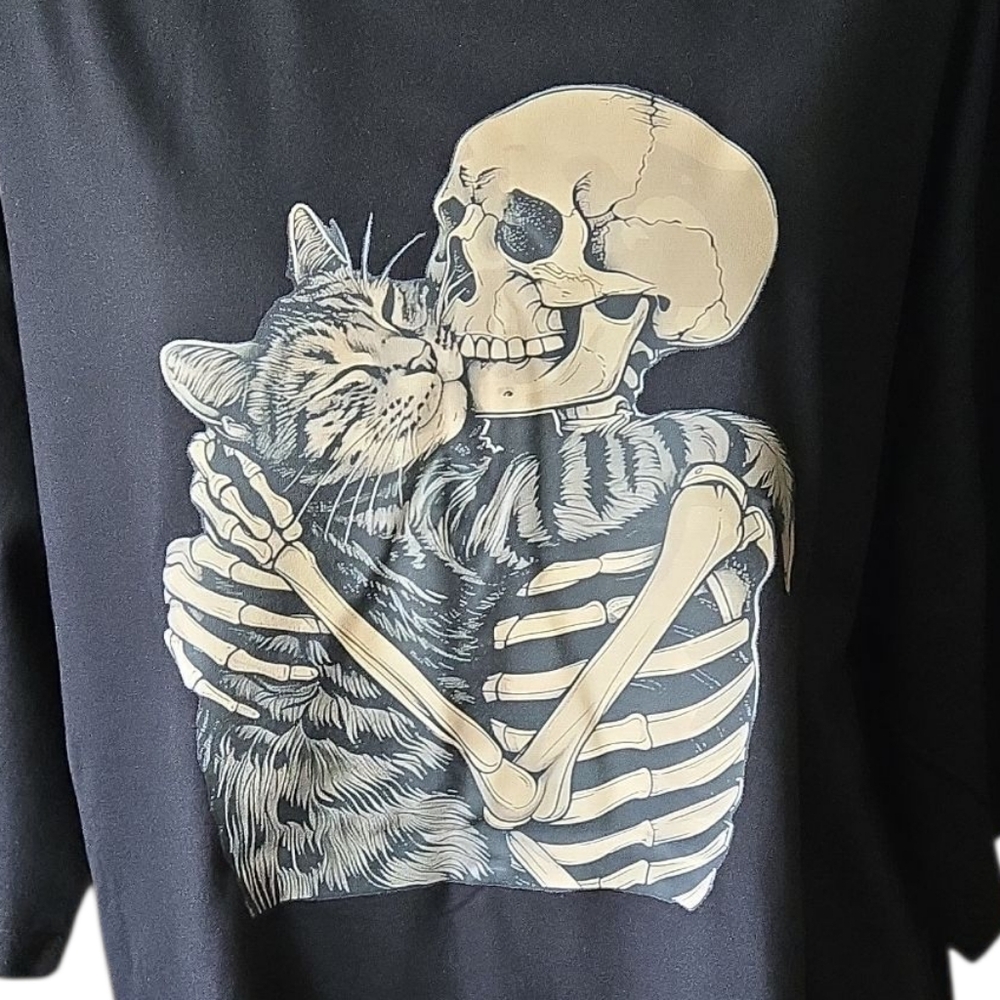Black T-Shirt with Hugging Skeleton and Cat Graphic - Picture 4 of 4